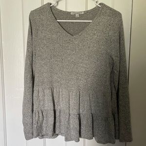 NWOT Gray Peplum Top